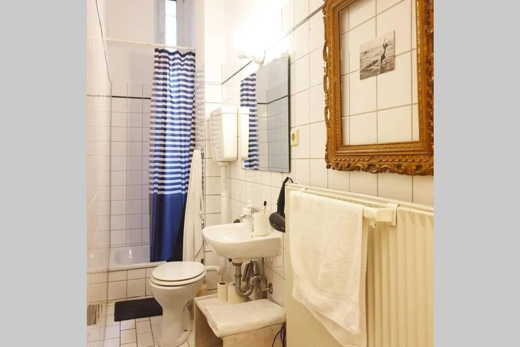 2 Room Apartment In Center Friedrichshain Berlin Dış mekan fotoğraf